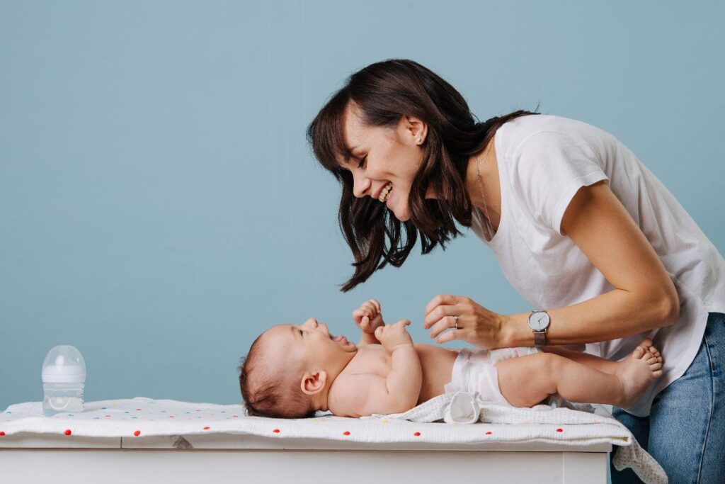 Comment faire une toilette douce de votre bébé